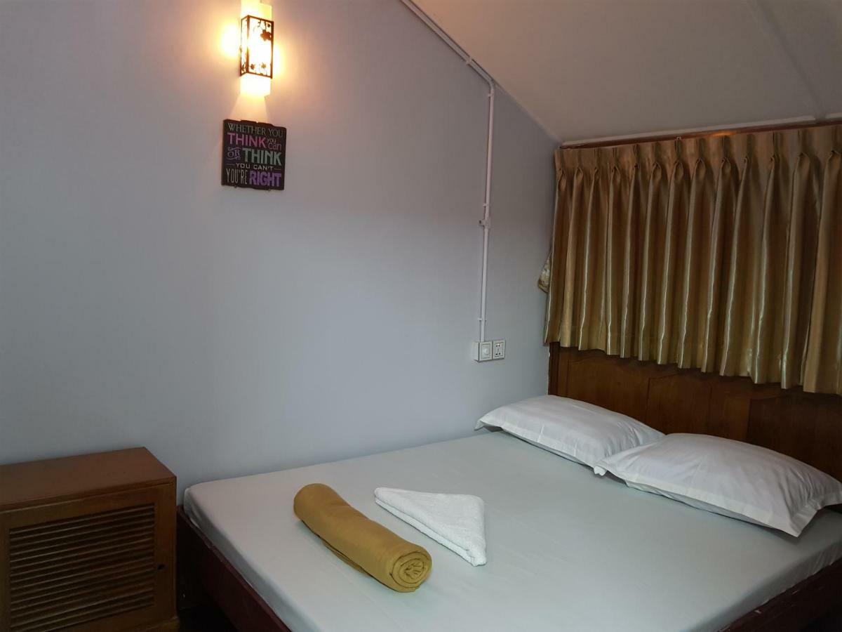 Hostel He-O Yangón Habitación foto